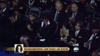 Illustration for article titled Live Blog: Michael Jackson Memorial Circus Service